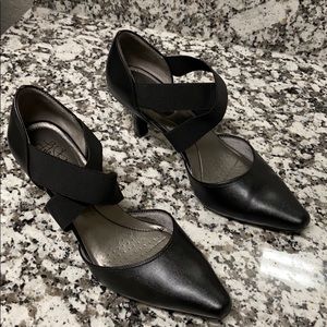 Gently used Life Stride heels